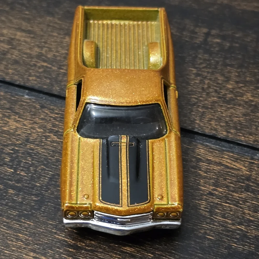 Vintage Matchbox 1970 Gold Chevy El Camino 1982 Hot Wheels BMW M1 Green Cars